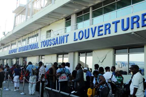 Airport officials are working with Jet Blue Airlines to offer direct flights between Orlando and Haiti. Photo: Wikimedia Commons.