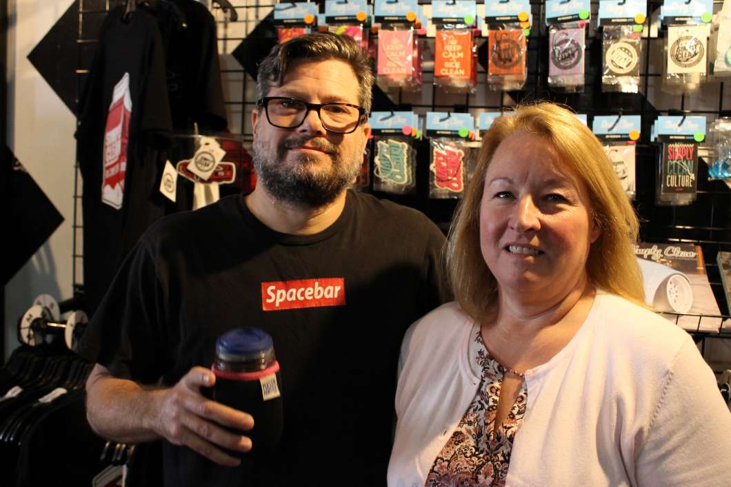 Tommy Mott & Pauline Eaton. Photo: Matthew Peddie, WMFE