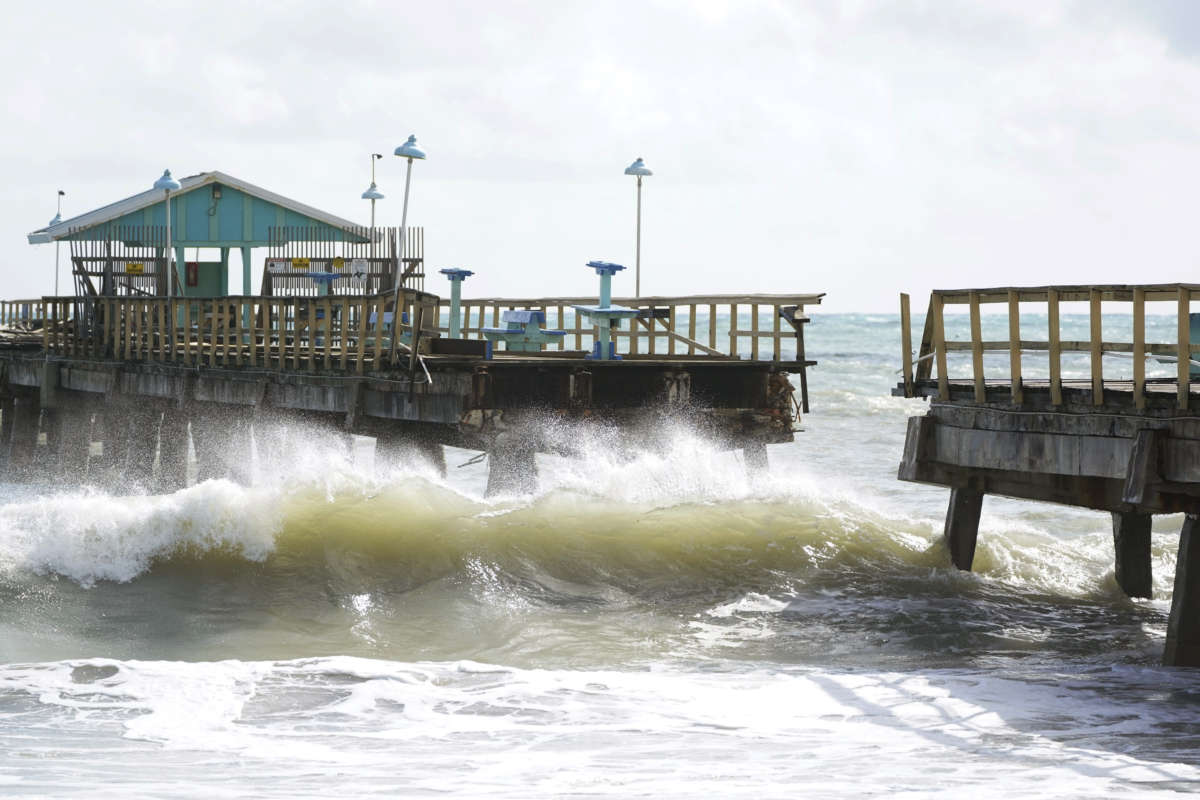 Osceola County hard-hit by Hurricane Ian mostly unscathed after Nicole - Central Florida News - Vimarsana News